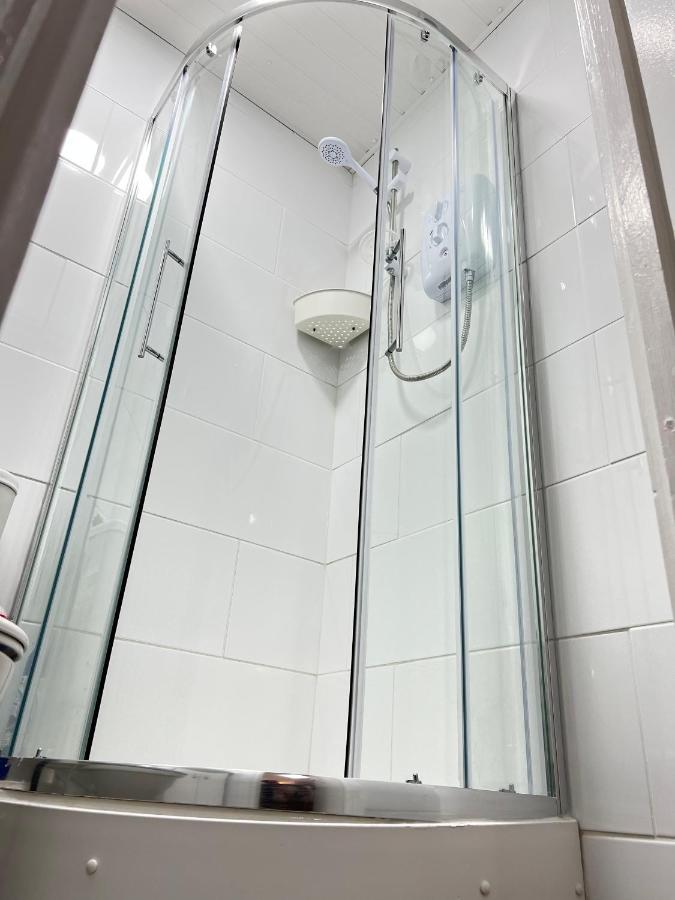 *Studio Flat In Ealing Broadway* Apartment Exterior photo